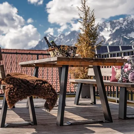 W - In Out Auf Der Planai Diekt An Der Skipiste By Schladmingurlaub Ferienhaus Schladming
